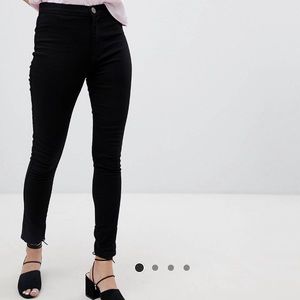 Pretty little thing skinny ankle grazer jeans US 8